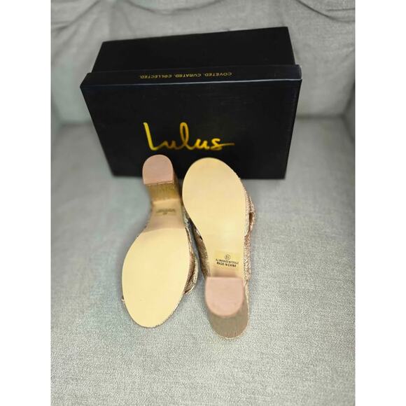 Dorothea Gold Knotted High Heel Sandals
Lulus 6.5 /New - Picture 4 of 4